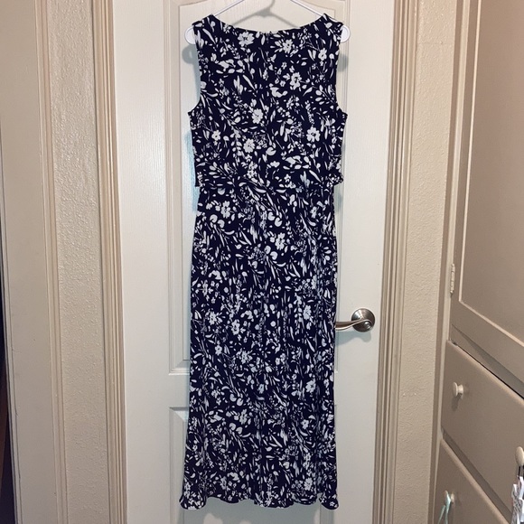 Ralph Lauren Navy and White Floral Dress - Picture 2 of 5